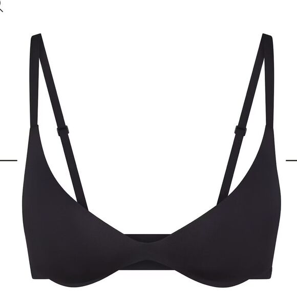 Skims wireless Form Super push up bra size 32DD color‎ Black NWT in packaging - Picture 4 of 5
